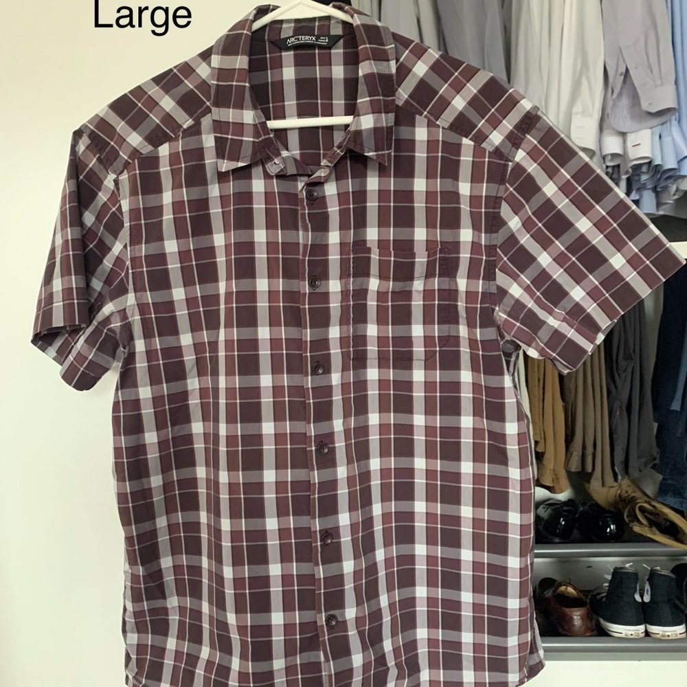 Arc'terxy Large Maroon Burgundy Button Down Shirt
